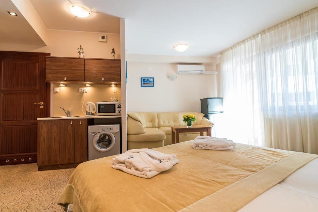 יאסטארניה Hotel Dom Zdrojowy Resort & Spa - Destigo Hotels מראה חיצוני תמונה