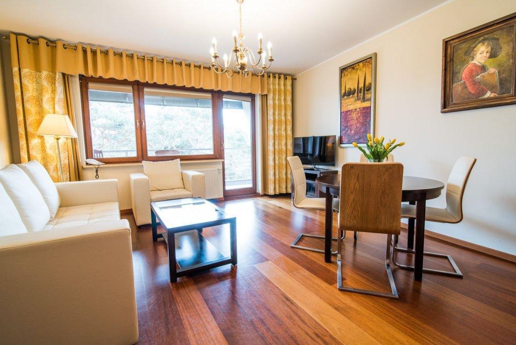 יאסטארניה Hotel Dom Zdrojowy Resort & Spa - Destigo Hotels מראה חיצוני תמונה