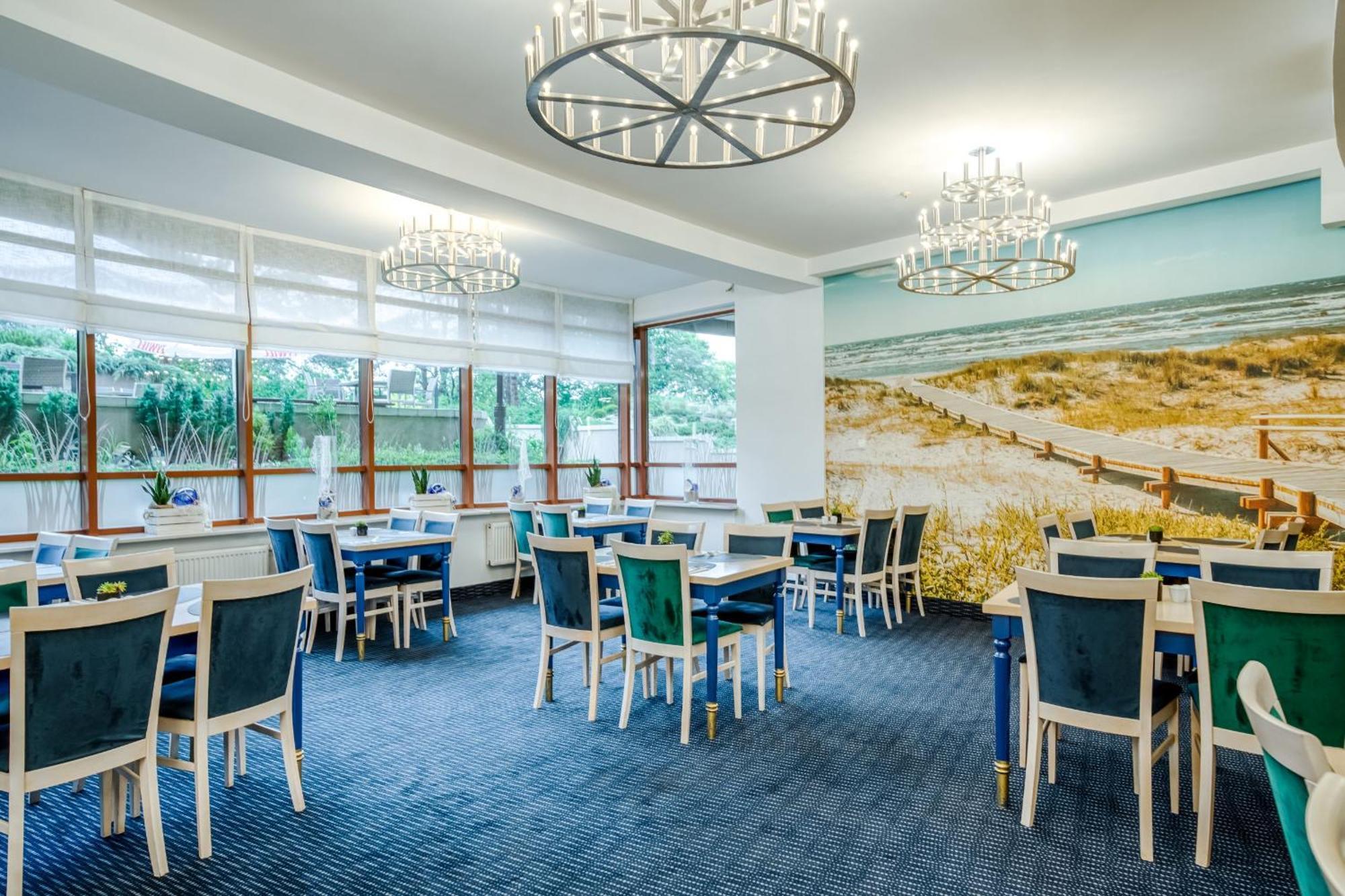 יאסטארניה Hotel Dom Zdrojowy Resort & Spa - Destigo Hotels מראה חיצוני תמונה