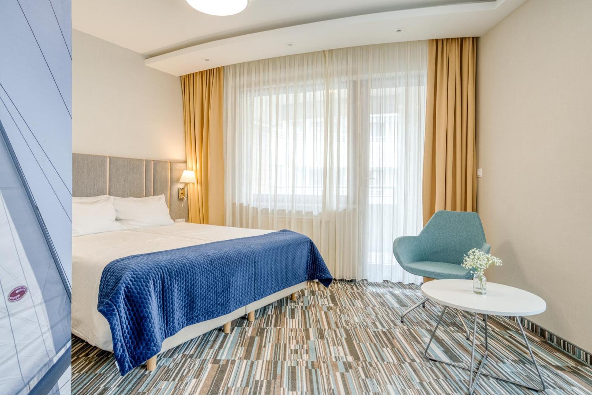 יאסטארניה Hotel Dom Zdrojowy Resort & Spa - Destigo Hotels מראה חיצוני תמונה